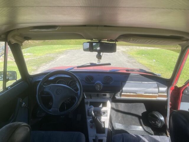 Красный ВАЗ 2103, объемом двигателя 1.5 л и пробегом 300 тыс. км за 750 $, фото 6 на Automoto.ua