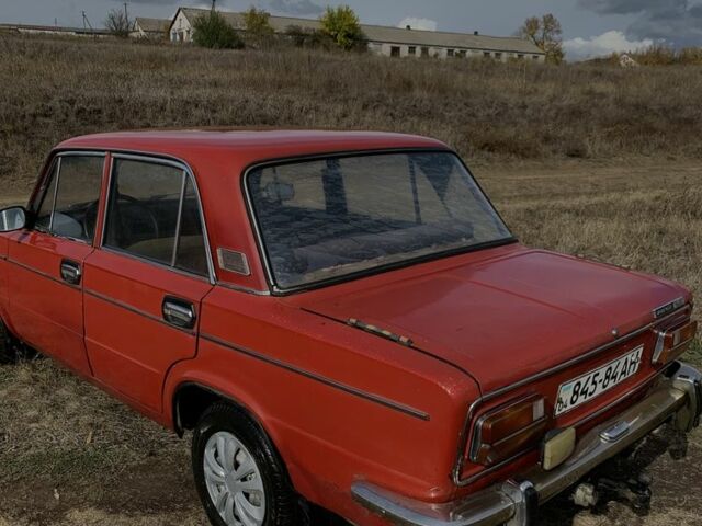 Красный ВАЗ 2103, объемом двигателя 1.3 л и пробегом 100 тыс. км за 568 $, фото 4 на Automoto.ua