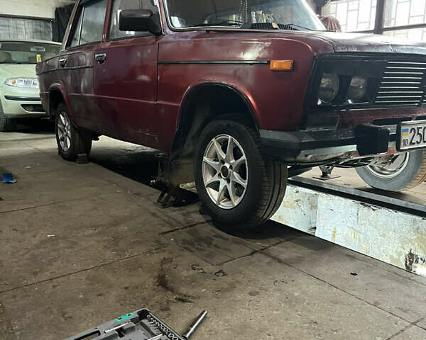 Красный ВАЗ 2103, объемом двигателя 0 л и пробегом 320 тыс. км за 800 $, фото 5 на Automoto.ua