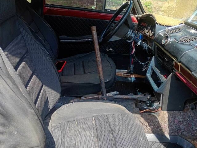 Красный ВАЗ 2103, объемом двигателя 0 л и пробегом 1 тыс. км за 243 $, фото 3 на Automoto.ua