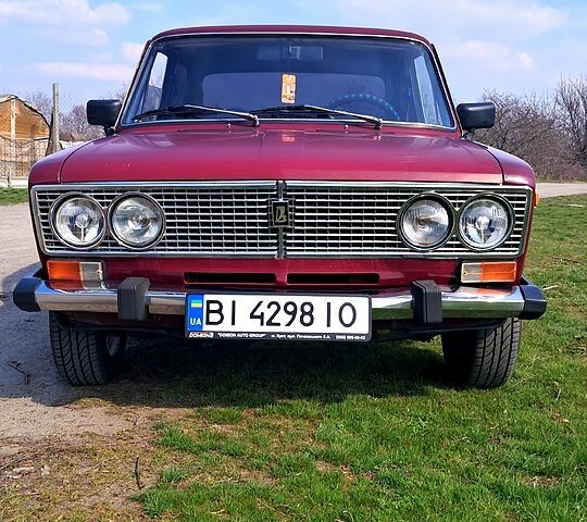 Красный ВАЗ 2103, объемом двигателя 1.5 л и пробегом 0 тыс. км за 1250 $, фото 1 на Automoto.ua