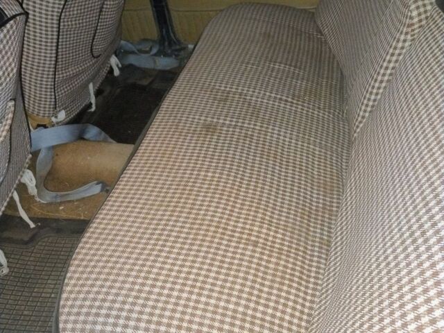 Красный ВАЗ 2103, объемом двигателя 1.5 л и пробегом 110 тыс. км за 800 $, фото 5 на Automoto.ua