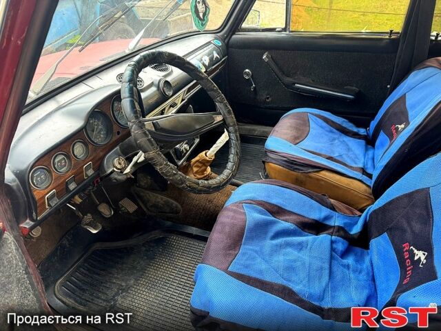 Красный ВАЗ 2103, объемом двигателя 15 л и пробегом 0 тыс. км за 410 $, фото 3 на Automoto.ua