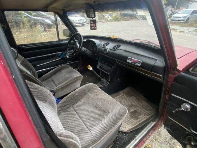 ВАЗ 2103 1975 в Ирпене на Automoto.ua Красный ВАЗ 2103, объемом двигателя 1.5 л и пробегом 735 тыс. км за 345 $, фото 4 на Automoto.ua