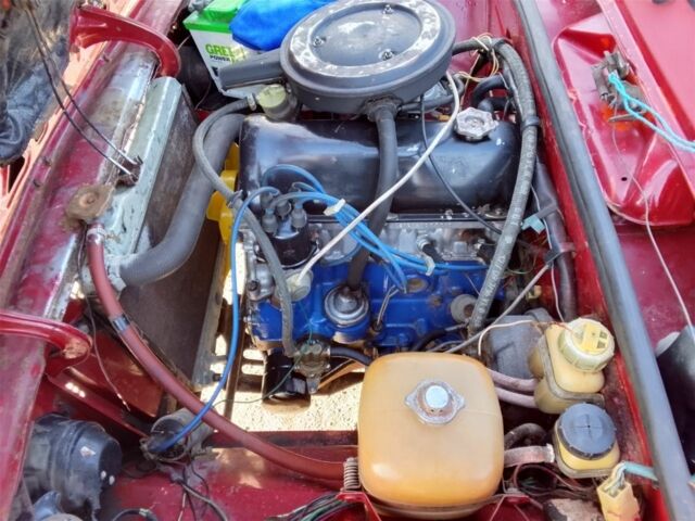 ВАЗ 2103 1975 в Коростене на Automoto.ua Красный ВАЗ 2103, объемом двигателя 0 л и пробегом 444 тыс. км за 500 $, фото 6 на Automoto.ua