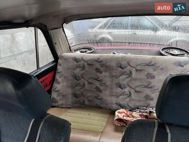 Червоний ВАЗ 2103, об'ємом двигуна 0 л та пробігом 850 тис. км за 500 $, фото 8 на Automoto.ua