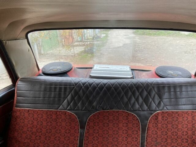 Красный ВАЗ 2103, объемом двигателя 1.3 л и пробегом 920 тыс. км за 600 $, фото 5 на Automoto.ua