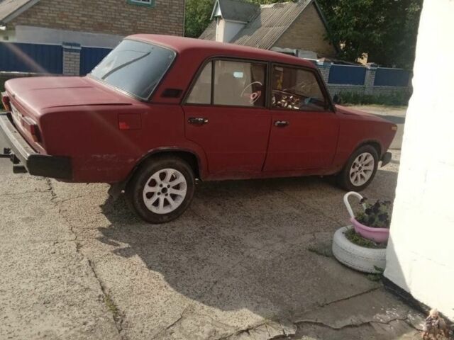 Червоний ВАЗ 2103, об'ємом двигуна 1.5 л та пробігом 120 тис. км за 597 $, фото 1 на Automoto.ua