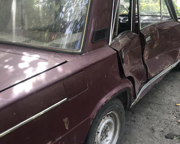 Червоний ВАЗ 2103, об'ємом двигуна 1.45 л та пробігом 40 тис. км за 450 $, фото 3 на Automoto.ua