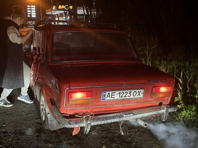 ВАЗ 2103 1976 в Синельниковом на Automoto.ua Красный ВАЗ 2103, объемом двигателя 1.5 л и пробегом 65 тыс. км за 500 $, фото 3 на Automoto.ua