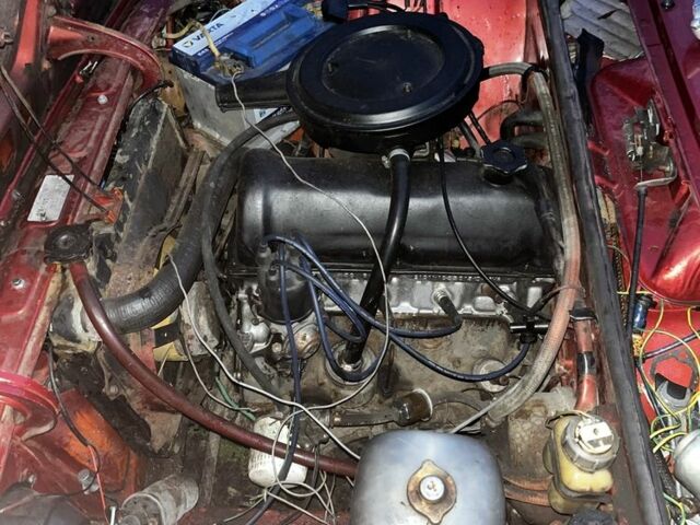 Красный ВАЗ 2103, объемом двигателя 1.5 л и пробегом 77 тыс. км за 661 $, фото 6 на Automoto.ua