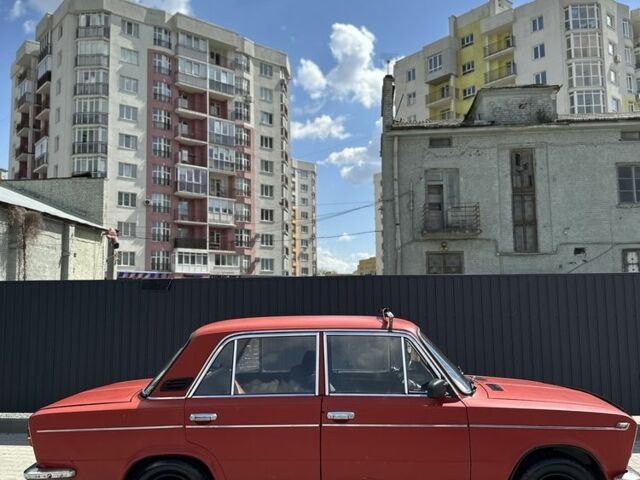 Красный ВАЗ 2103, объемом двигателя 1.5 л и пробегом 80 тыс. км за 22000 $, фото 3 на Automoto.ua