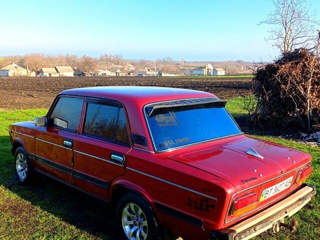 Красный ВАЗ 2103, объемом двигателя 1.6 л и пробегом 250 тыс. км за 850 $, фото 3 на Automoto.ua