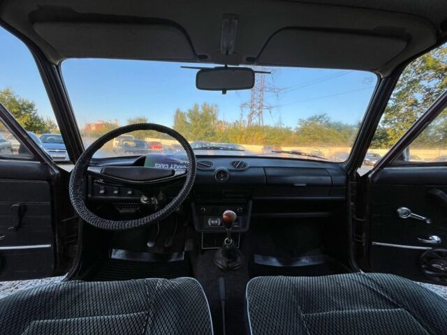 Червоний ВАЗ 2103, об'ємом двигуна 0 л та пробігом 130 тис. км за 800 $, фото 12 на Automoto.ua