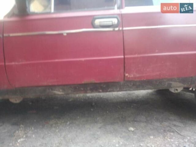 Красный ВАЗ 2103, объемом двигателя 1.3 л и пробегом 350 тыс. км за 550 $, фото 7 на Automoto.ua