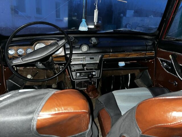 Красный ВАЗ 2103, объемом двигателя 1.5 л и пробегом 77 тыс. км за 661 $, фото 5 на Automoto.ua