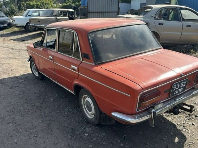 Червоний ВАЗ 2103, об'ємом двигуна 1.5 л та пробігом 200 тис. км за 365 $, фото 1 на Automoto.ua
