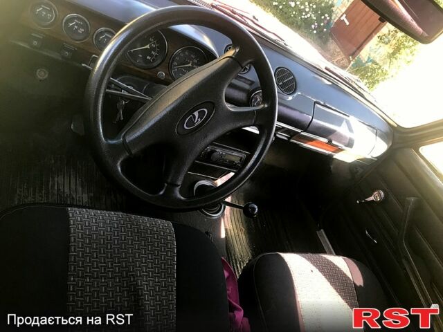 Червоний ВАЗ 2103, об'ємом двигуна 1.5 л та пробігом 0 тис. км за 1200 $, фото 6 на Automoto.ua