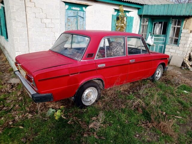 Красный ВАЗ 2103, объемом двигателя 1.5 л и пробегом 65 тыс. км за 250 $, фото 3 на Automoto.ua