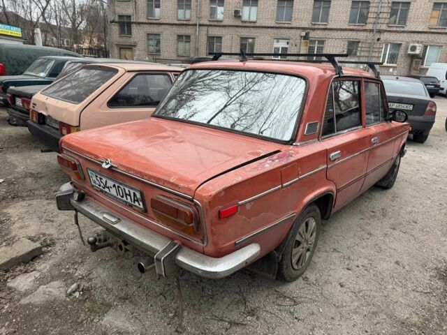 Червоний ВАЗ 2103, об'ємом двигуна 1.5 л та пробігом 100 тис. км за 356 $, фото 2 на Automoto.ua