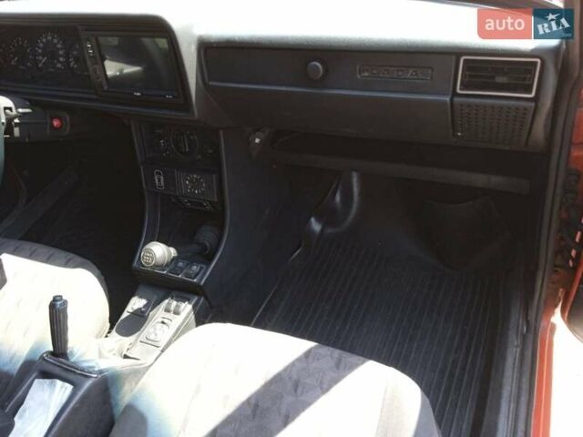 Красный ВАЗ 2103, объемом двигателя 1.45 л и пробегом 46 тыс. км за 3530 $, фото 4 на Automoto.ua