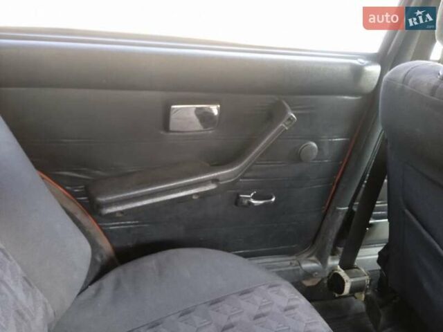 Красный ВАЗ 2103, объемом двигателя 1.45 л и пробегом 46 тыс. км за 3530 $, фото 7 на Automoto.ua