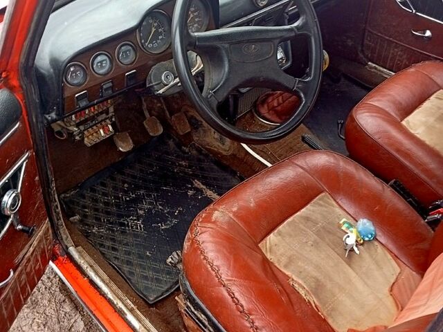 Красный ВАЗ 2103, объемом двигателя 1.5 л и пробегом 180 тыс. км за 600 $, фото 10 на Automoto.ua