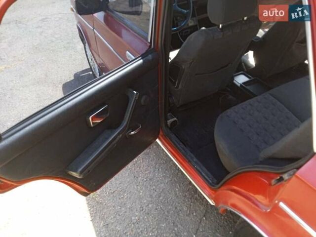 Красный ВАЗ 2103, объемом двигателя 1.45 л и пробегом 46 тыс. км за 3530 $, фото 12 на Automoto.ua