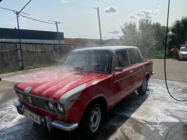 Красный ВАЗ 2103, объемом двигателя 1.5 л и пробегом 99 тыс. км за 554 $, фото 4 на Automoto.ua