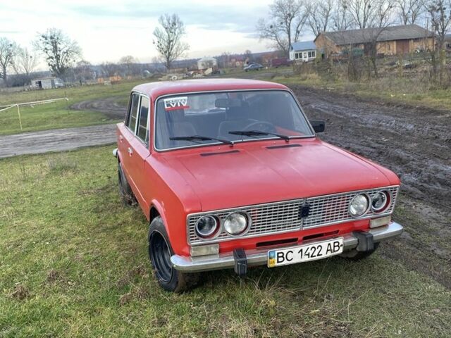 Красный ВАЗ 2103, объемом двигателя 1.5 л и пробегом 65 тыс. км за 474 $, фото 2 на Automoto.ua