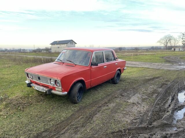 Красный ВАЗ 2103, объемом двигателя 1.5 л и пробегом 65 тыс. км за 474 $, фото 1 на Automoto.ua