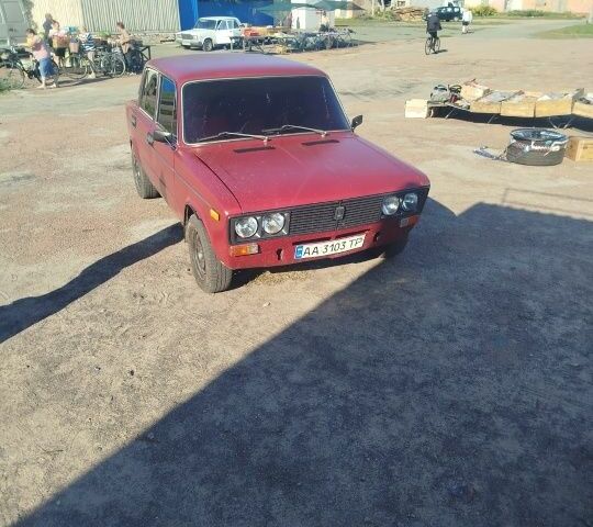 Червоний ВАЗ 2103, об'ємом двигуна 1.5 л та пробігом 1 тис. км за 1000 $, фото 4 на Automoto.ua