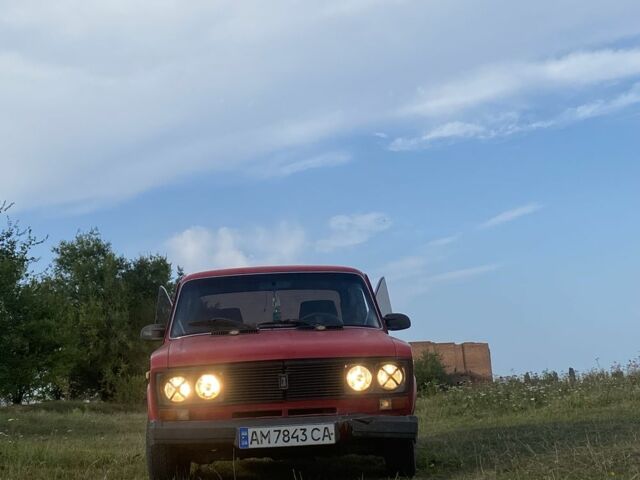 Красный ВАЗ 2103, объемом двигателя 1.5 л и пробегом 3 тыс. км за 425 $, фото 2 на Automoto.ua
