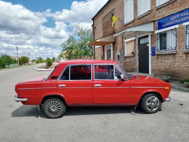 Червоний ВАЗ 2103, об'ємом двигуна 1.7 л та пробігом 64 тис. км за 45000 $, фото 3 на Automoto.ua