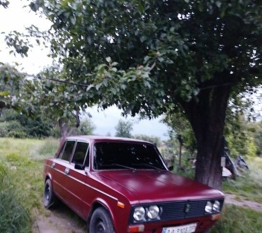 Червоний ВАЗ 2103, об'ємом двигуна 1.5 л та пробігом 1 тис. км за 1000 $, фото 3 на Automoto.ua