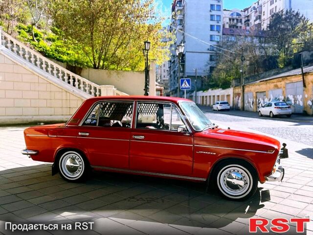 Червоний ВАЗ 2103, об'ємом двигуна 1.3 л та пробігом 130 тис. км за 1300 $, фото 4 на Automoto.ua