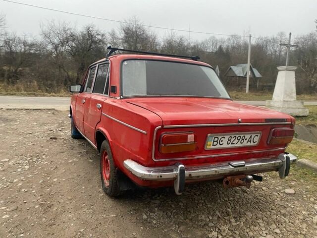 Червоний ВАЗ 2103, об'ємом двигуна 1.5 л та пробігом 100 тис. км за 416 $, фото 1 на Automoto.ua