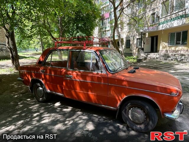 Червоний ВАЗ 2103, об'ємом двигуна 1.3 л та пробігом 0 тис. км за 800 $, фото 3 на Automoto.ua