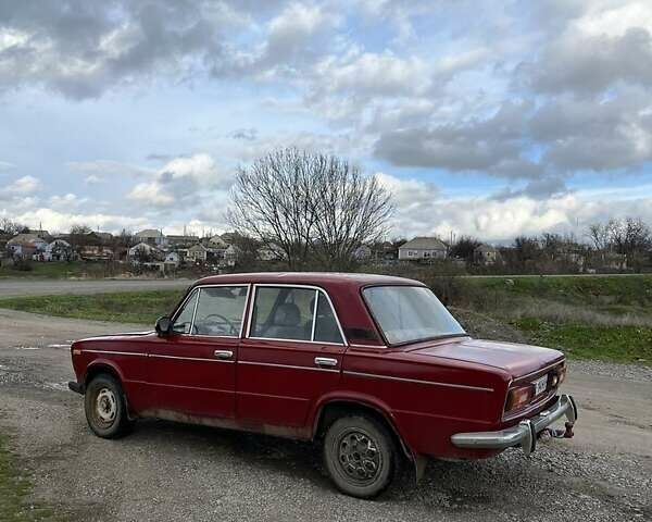 Красный ВАЗ 2103, объемом двигателя 1.3 л и пробегом 75 тыс. км за 550 $, фото 1 на Automoto.ua