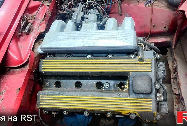 Красный ВАЗ 2103, объемом двигателя 1.8 л и пробегом 200 тыс. км за 600 $, фото 2 на Automoto.ua