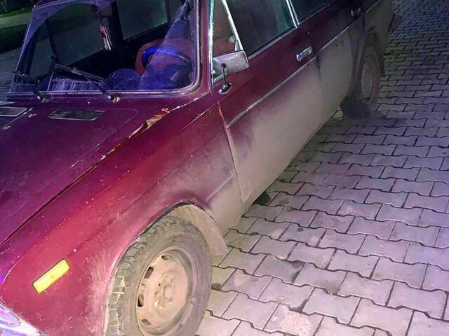 Червоний ВАЗ 2103, об'ємом двигуна 1.3 л та пробігом 0 тис. км за 650 $, фото 2 на Automoto.ua