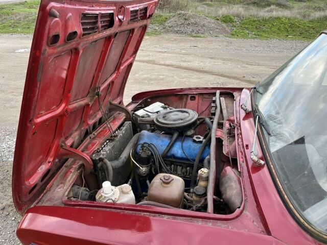 Красный ВАЗ 2103, объемом двигателя 1.3 л и пробегом 75 тыс. км за 550 $, фото 10 на Automoto.ua