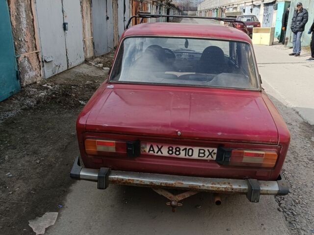 Красный ВАЗ 2103, объемом двигателя 2 л и пробегом 3 тыс. км за 500 $, фото 2 на Automoto.ua