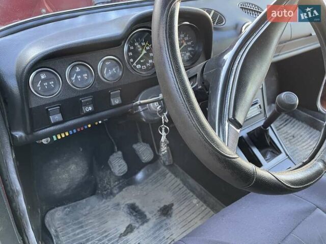 Красный ВАЗ 2103, объемом двигателя 1.3 л и пробегом 200 тыс. км за 1250 $, фото 13 на Automoto.ua