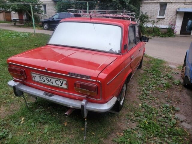 Червоний ВАЗ 2103, об'ємом двигуна 0 л та пробігом 70 тис. км за 1050 $, фото 15 на Automoto.ua