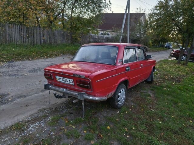 Красный ВАЗ 2103, объемом двигателя 1.5 л и пробегом 100 тыс. км за 270 $, фото 10 на Automoto.ua