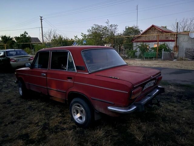 Красный ВАЗ 2103, объемом двигателя 1.5 л и пробегом 120 тыс. км за 600 $, фото 5 на Automoto.ua
