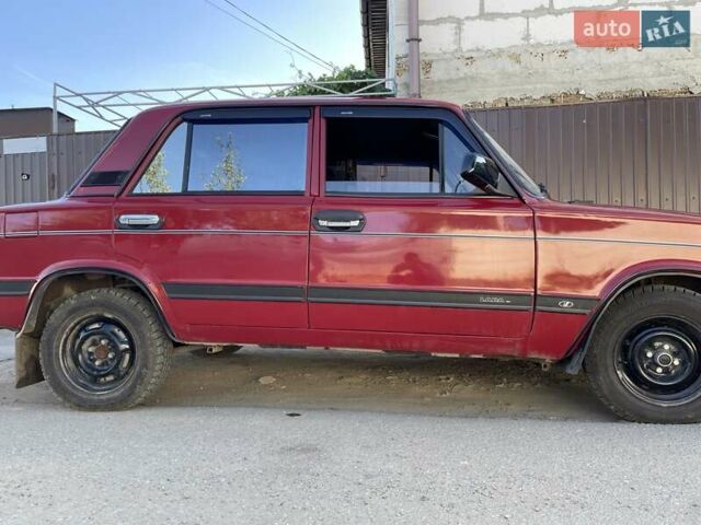Красный ВАЗ 2103, объемом двигателя 1.3 л и пробегом 200 тыс. км за 1250 $, фото 2 на Automoto.ua