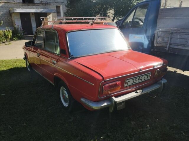 Червоний ВАЗ 2103, об'ємом двигуна 0 л та пробігом 70 тис. км за 1050 $, фото 9 на Automoto.ua