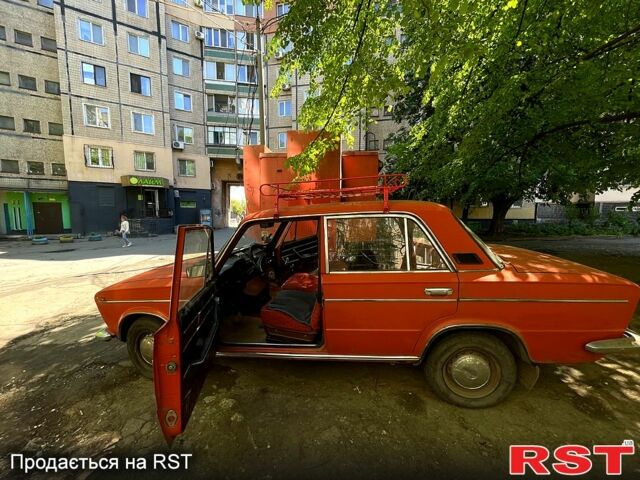 Червоний ВАЗ 2103, об'ємом двигуна 1.3 л та пробігом 0 тис. км за 800 $, фото 2 на Automoto.ua